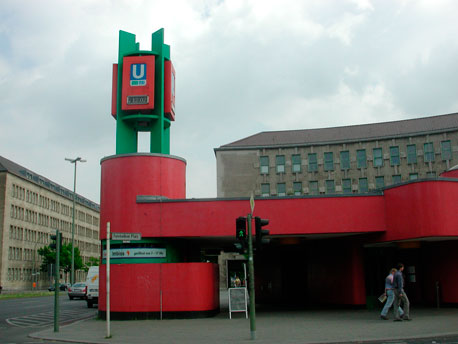 Station de métro de Fehrbelliner 